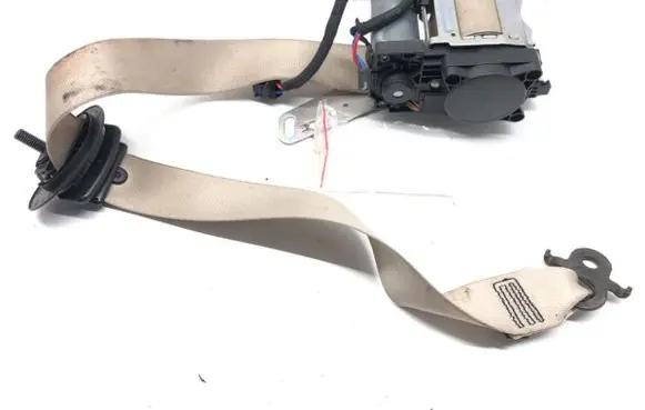 BMW 7 F01 F02 F03 F04 Front seatbelt