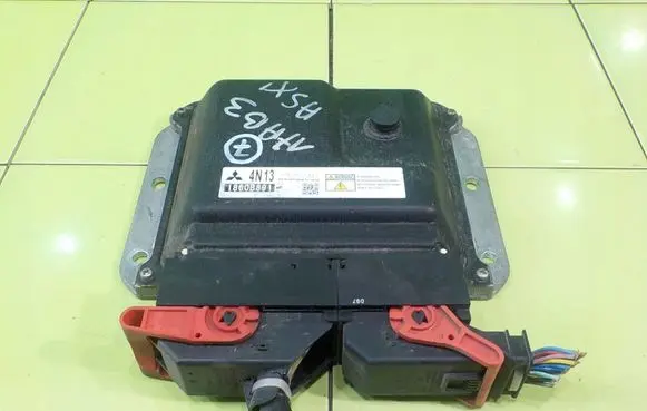 Mitsubishi ASX Engine control unit/module 2757001833
