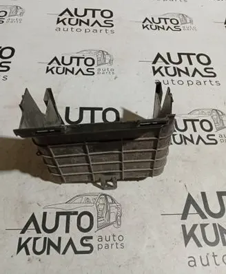 Skoda Octavia Mk2 (1Z) Battery box tray 3C0915336A
