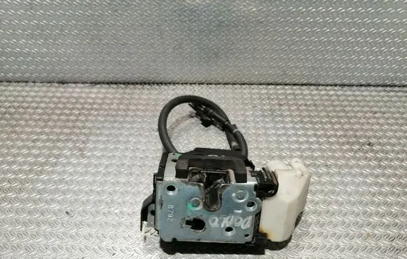 Fiat Doblo Front door lock