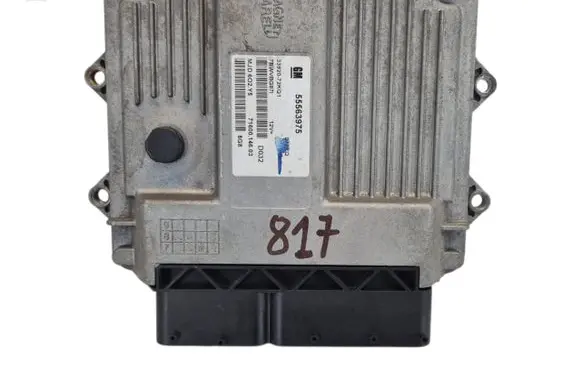Suzuki Swift I Engine control unit/module 55563975 33920-72KQ1
