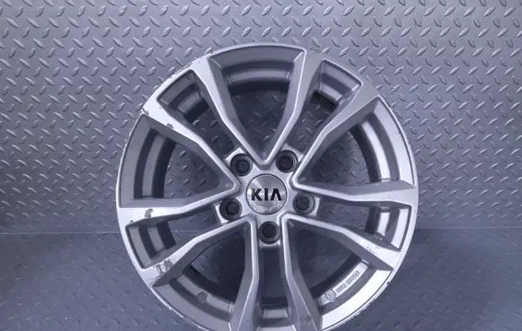 R16 alloy rim