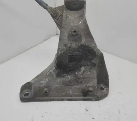 Audi A6 S6 C5 4B Engine mounting bracket 8D0199308AB