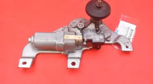Suzuki SX4 Rear window wiper motor