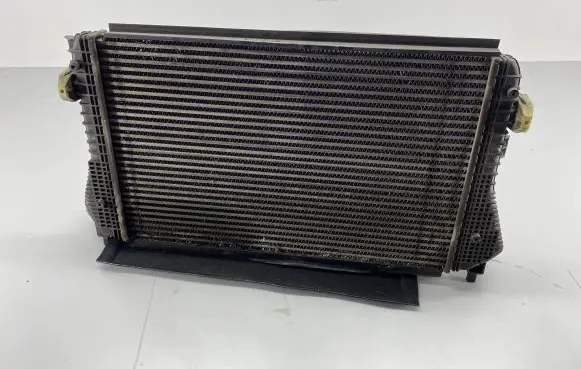 Skoda Superb B6 (3T) Intercooler radiator 1K0145803BM