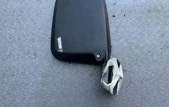 Isuzu Trooper Manual wing mirror IKI8049
