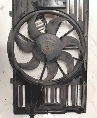 Volvo C70 Electric radiator cooling fan 0130307139 31261990 1137328365
