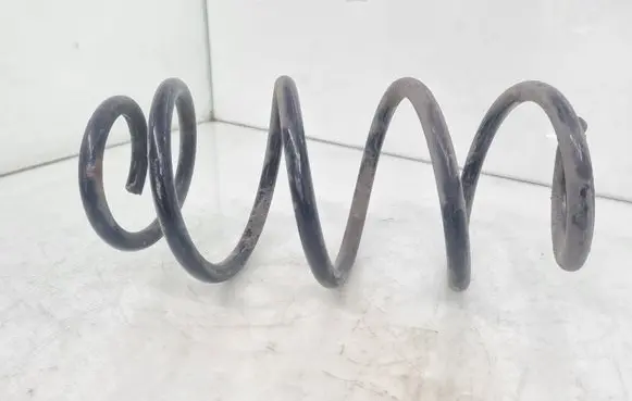 Land Rover Evoque I Front coil spring