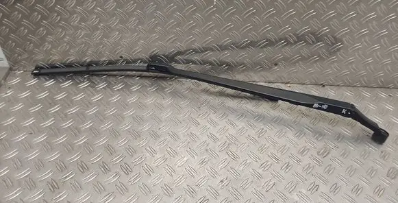 Toyota Avensis T270 Windshield/front glass wiper blade 
