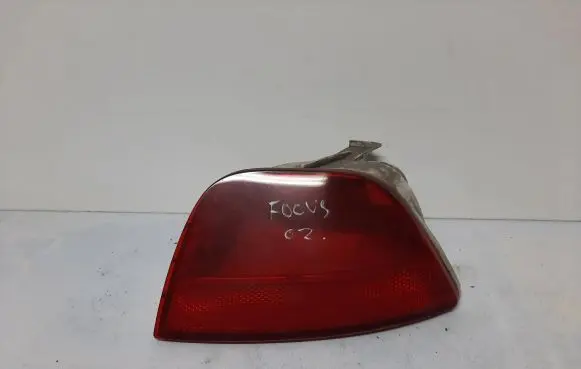 Ford Focus Rear fog light 1M5115501A 0374D