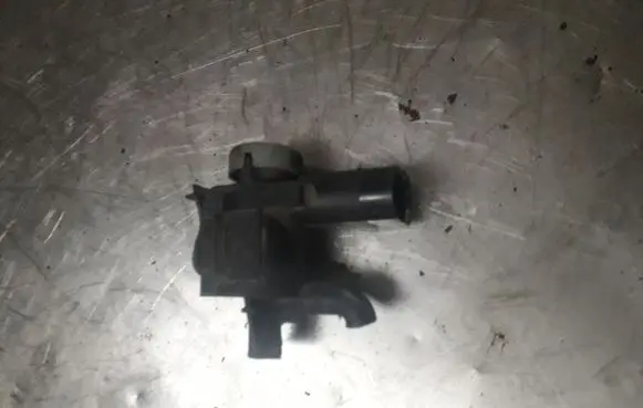 Seat Altea XL Turbo solenoid valve 1K0906283