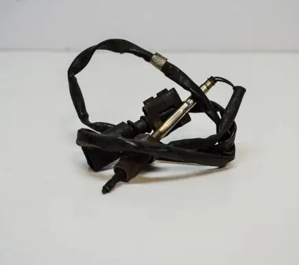 Volkswagen PASSAT B7 Oil temperature sensor 03L906088BD