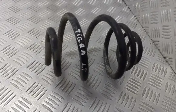 Opel Tigra B Rear coil spring