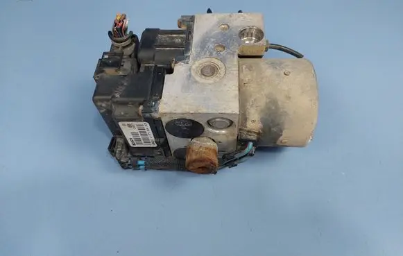 Nissan Almera Tino ABS Pump 476604U101 0273004505