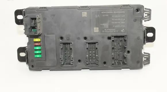 BMW 2 F22 F23 Central body control module 9329704 080620800 00000000
