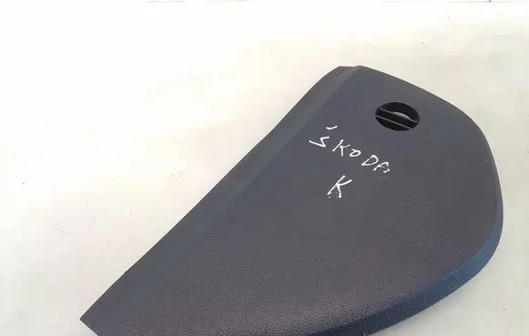 Skoda Octavia Mk2 (1Z) Dashboard side end trim 1Z0857503