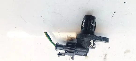 Honda CR-V Camshaft position sensor