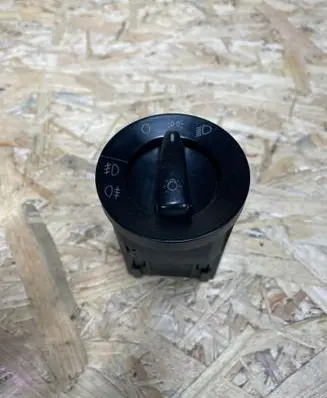 Volkswagen PASSAT B5.5 Light switch 1C0941531A C1AT1059