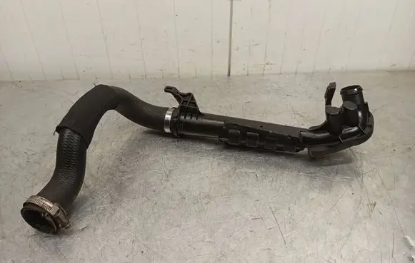 Citroen DS4 Intercooler hose/pipe 9674901080