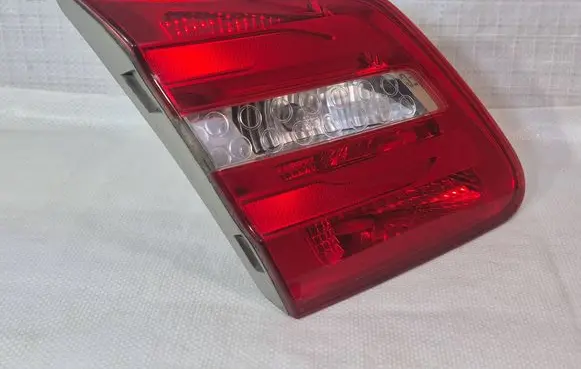 Mercedes-Benz B W246 W242 Tailgate rear/tail lights A2469066300 607701 YAP4018511