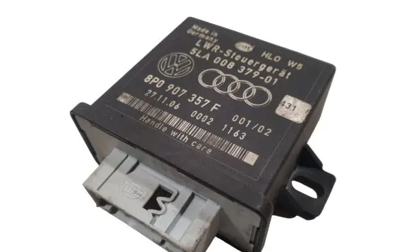 Audi A4 S4 B7 8E 8H Light module LCM 8P0907357F