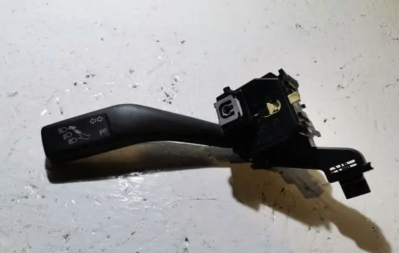 Skoda Superb B6 (3T) Indicator stalk 1K0953513E