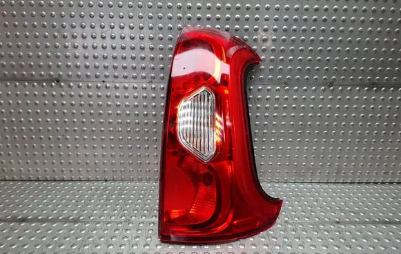Rear/tail lights