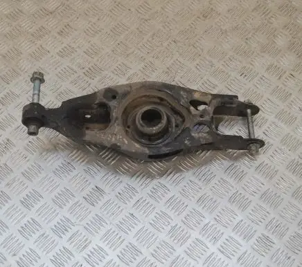 Dodge Challenger Rear upper control arm/wishbone