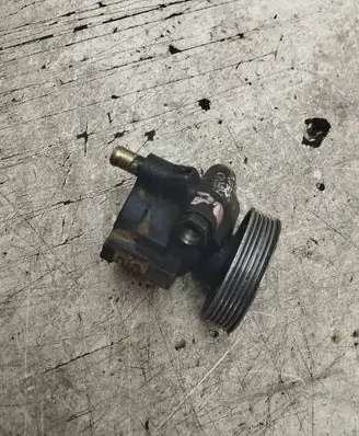 Renault Scenic I Power steering pump pulley 7700105707