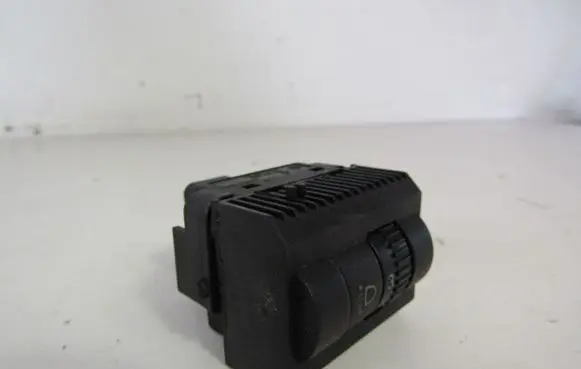 Skoda Citigo Headlight level height control switch 1S0941333
