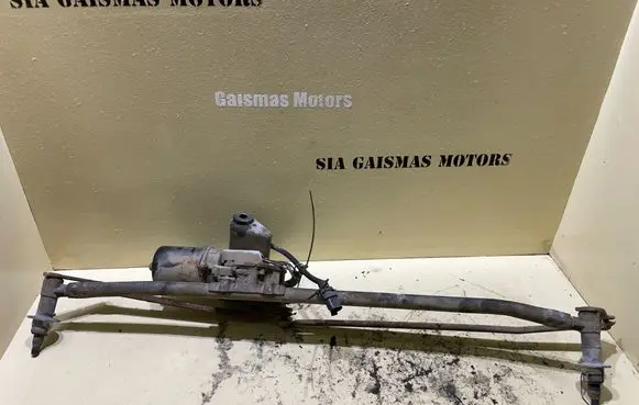 Mitsubishi Space Star Front wiper linkage and motor