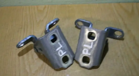 Saab 9-3 Ver2 Front door hinge set 