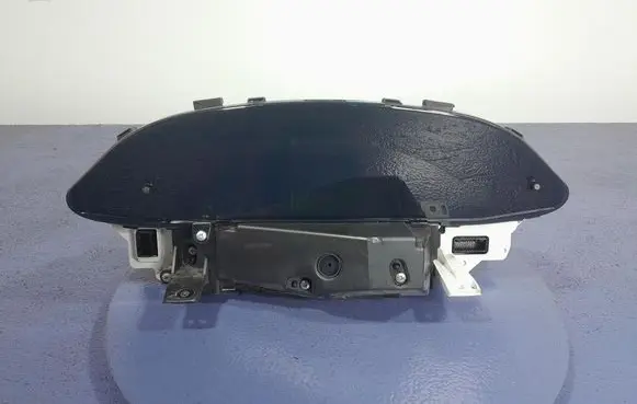 Toyota Yaris Speedometer (instrument cluster) 838000-0D690-D
