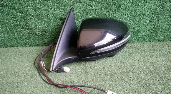Mercedes-Benz GLC X253 C253 Front door electric wing mirror 