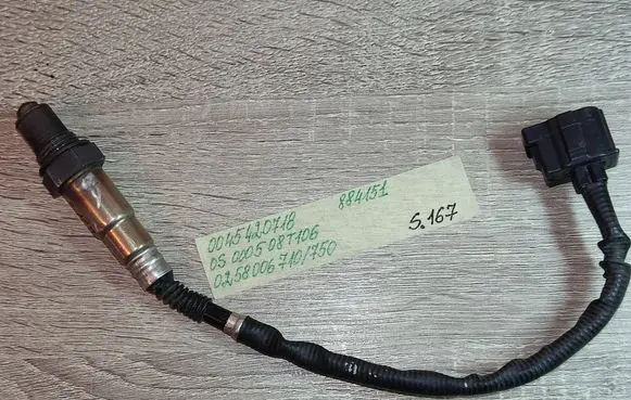 Mercedes-Benz C W205 Lambda probe sensor 0045420718 0258006710