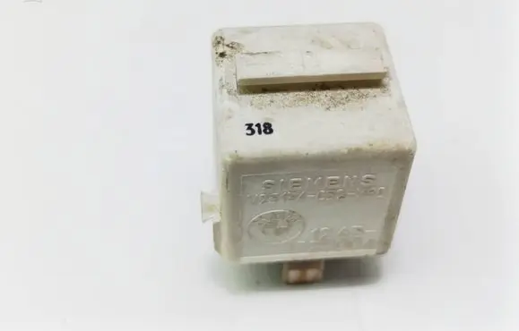 BMW 5 E39 Other relay 1729004