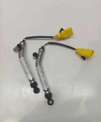 Volkswagen Tiguan Bonnet Pedestrian Airbag Actuator 5NA823823E 131216 0589P1000684