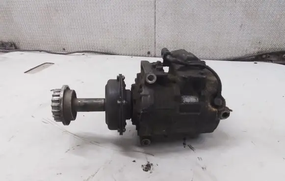 Volkswagen Phaeton Air conditioning (A/C) compressor (pump) 7H0820805C