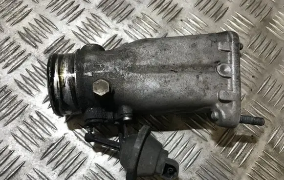 Audi A6 S6 C5 4B Throttle valve 4b0145950
