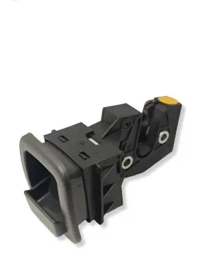 Volkswagen PASSAT B5 Front door lock 3B0885737E 3B0885738E