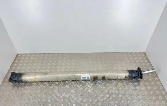 Nissan Navara D23 Rear driveshaft/prop shaft 373004JA0B