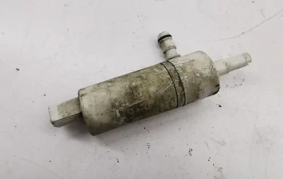 Mercedes-Benz ML W164 Headlight washer pump 21120 30155