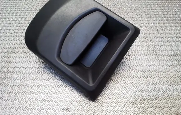 Iveco Daily 30.8 - 9 Front door exterior handle 3052Z42 99489590