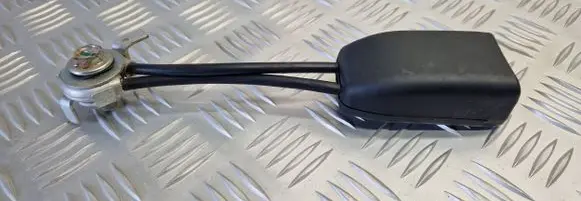 Honda FR-V Front seatbelt buckle