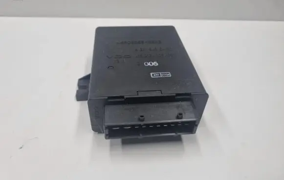 Mercedes-Benz E W211 Air suspension control unit module (rear) 2115450432 A2115450432