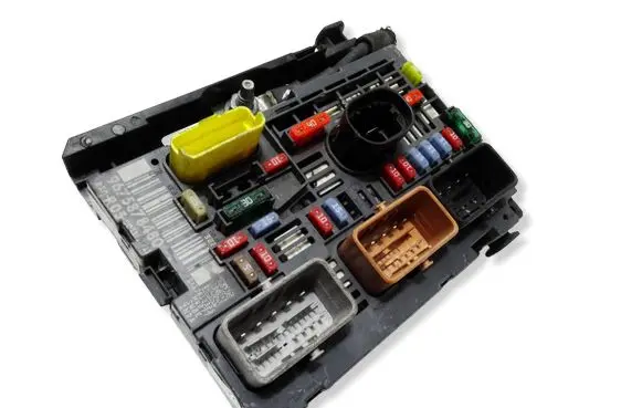 Citroen Berlingo BSM Control unit 9675878480