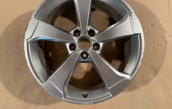 Audi RS3 R19 alloy rim 8v0601025ce