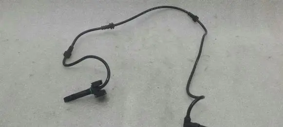 Mercedes-Benz C W205 ABS brake wheel speed sensor A2059058103