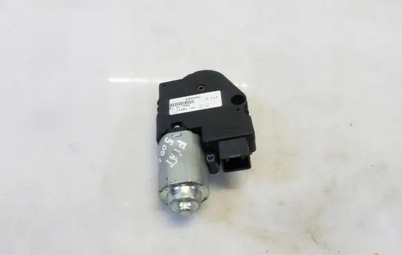 Fiat 500L Sunroof motor/actuator 