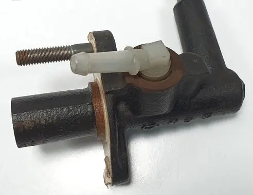 Mazda 323 F Clutch slave cylinder 323F